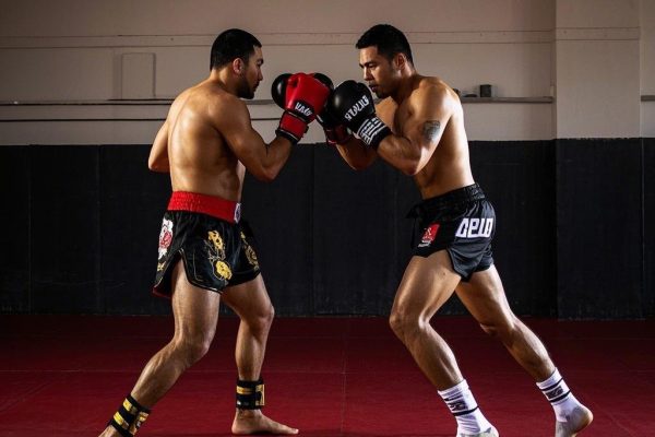 Perbedaan Muay Thai dan Kickboxing: Mana yang Lebih Efektif?